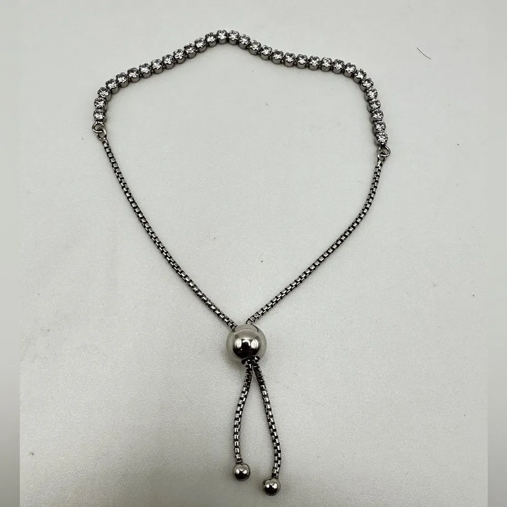 Pandora Rhinestone‎ and adjustable tennis bracelet!